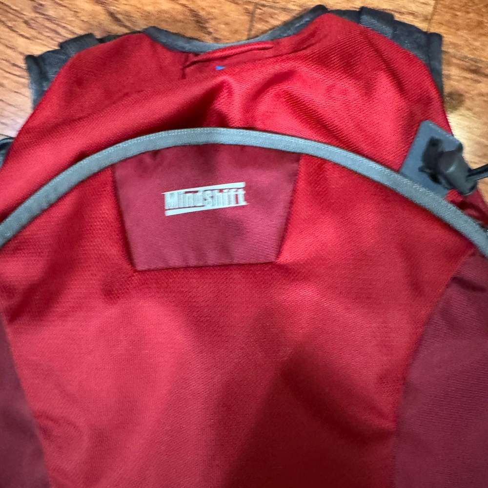 MindShift Gear SidePath Backpack (Cardinal Red) N… - image 3